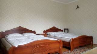 Гостевой дом Guest house Izumrudnyy Брест Четырехместный номер-2