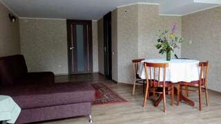 Гостевой дом Guest house Izumrudnyy Брест Семейный номер-студио-5