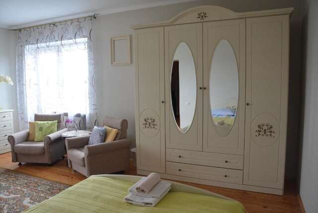 Гостевой дом Guest house Izumrudnyy Брест-56