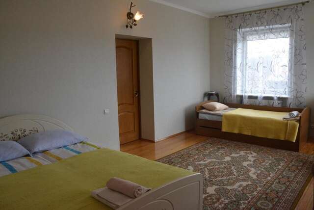 Гостевой дом Guest house Izumrudnyy Брест-60